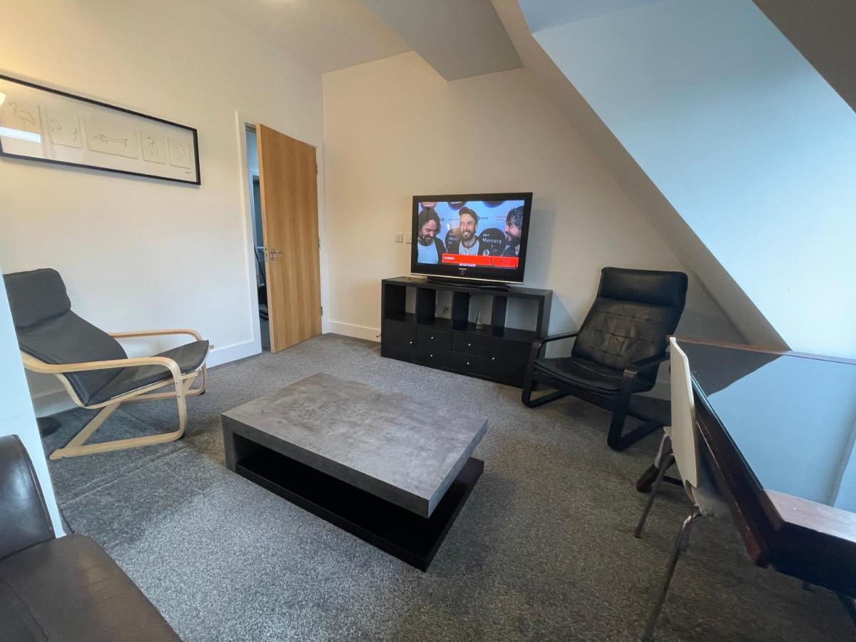 2 Bedroom 2 Bathroom Apartment 8 Including Free Parking บรอมลีย์ ภายนอก รูปภาพ